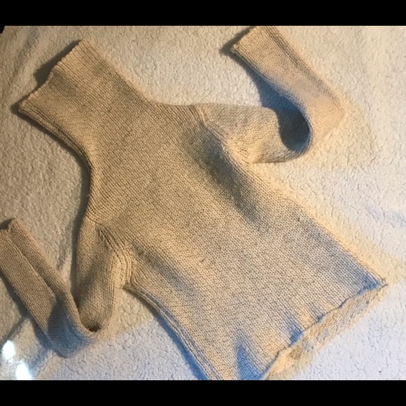 Vintage Wool Turtleneck - Picture 5 of 8